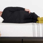 تشک برای خوابیدن به پهلو