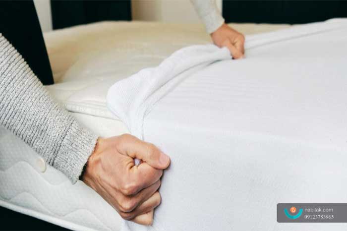 استفاده از محافظ تشک