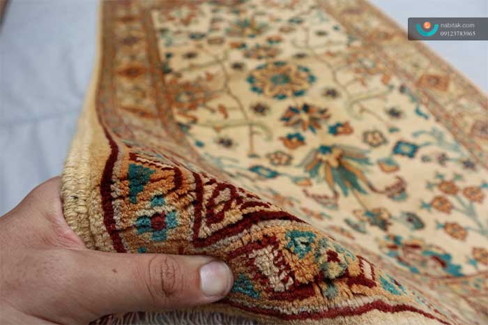 فرش ماشینی یا دستباف