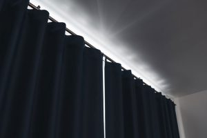 پرده بلک اوت